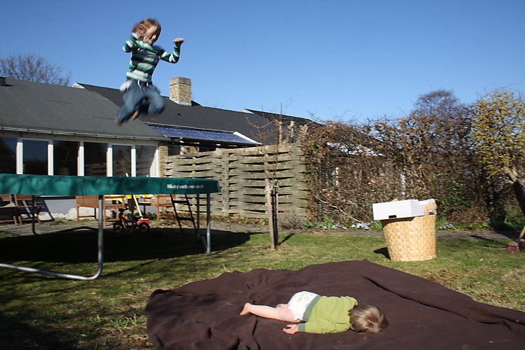 -1635_1_SigurdTrampolinAstaTaeppe