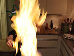 -2220_04_TokeFlamberer_TAFinn