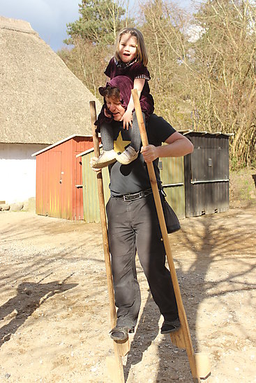 -1511_05_AstaTokeStylter_TAFrida