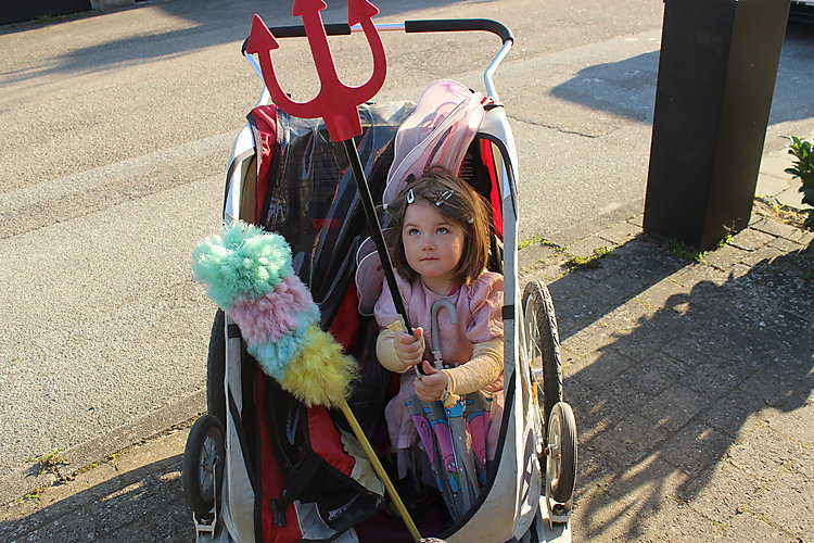 -0746_8_AstaKjoleStoevekostTreforkParaplyCykelvogn