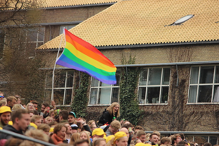 -143036_Kapsejladsen2015_Regnbueflag