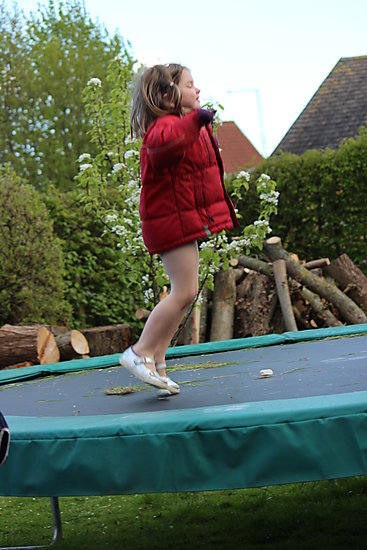 -1921_4_AstaJakkeTrampolin