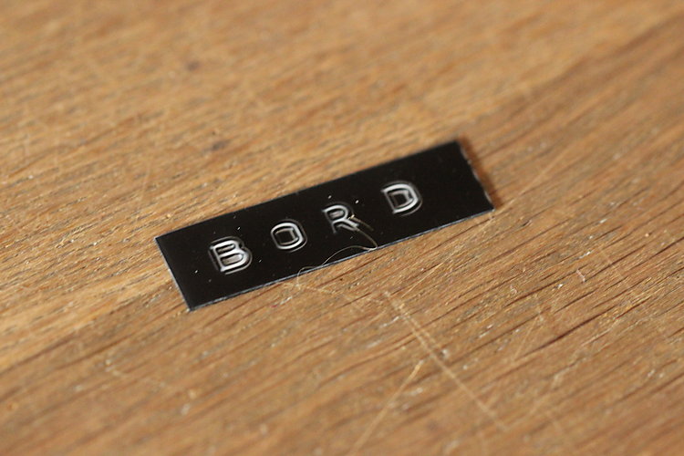 -1045_1_DymoBord