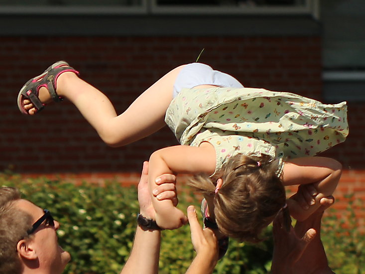 -1233_11_Sommerfest_Goegler_Asta_Crop