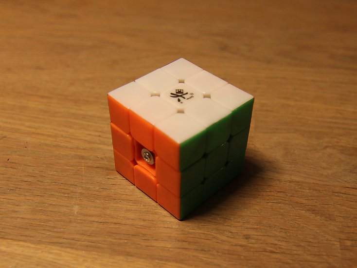 -2253_RubiksLavetAfToke_Crop